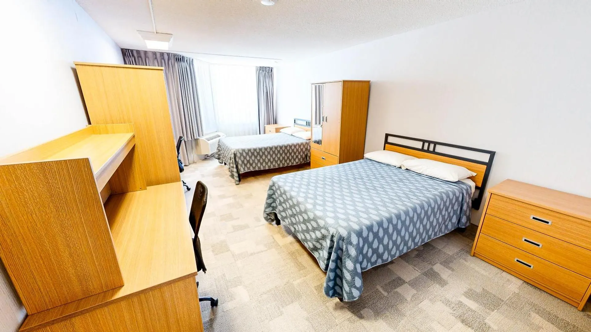 Апартаменты Chestnut Residence And Conference Centre - University Of Торонто